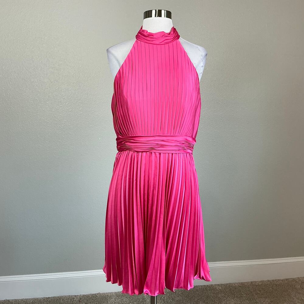 Mac Duggal 26645 Pink Cocktail Dress Pleated Satin Mini Fit and Flare Size 12 - Picture 2 of 13